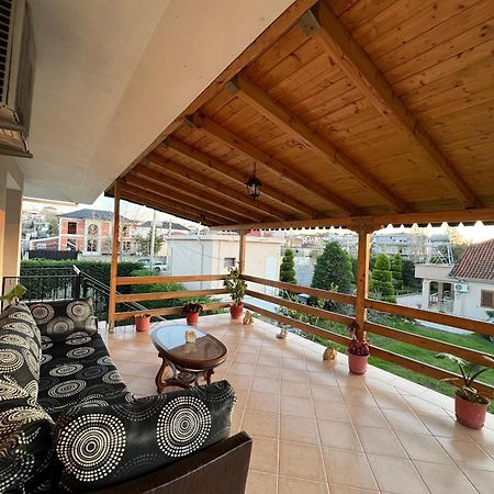 Villa Cerpja Kamez Exteriör bild