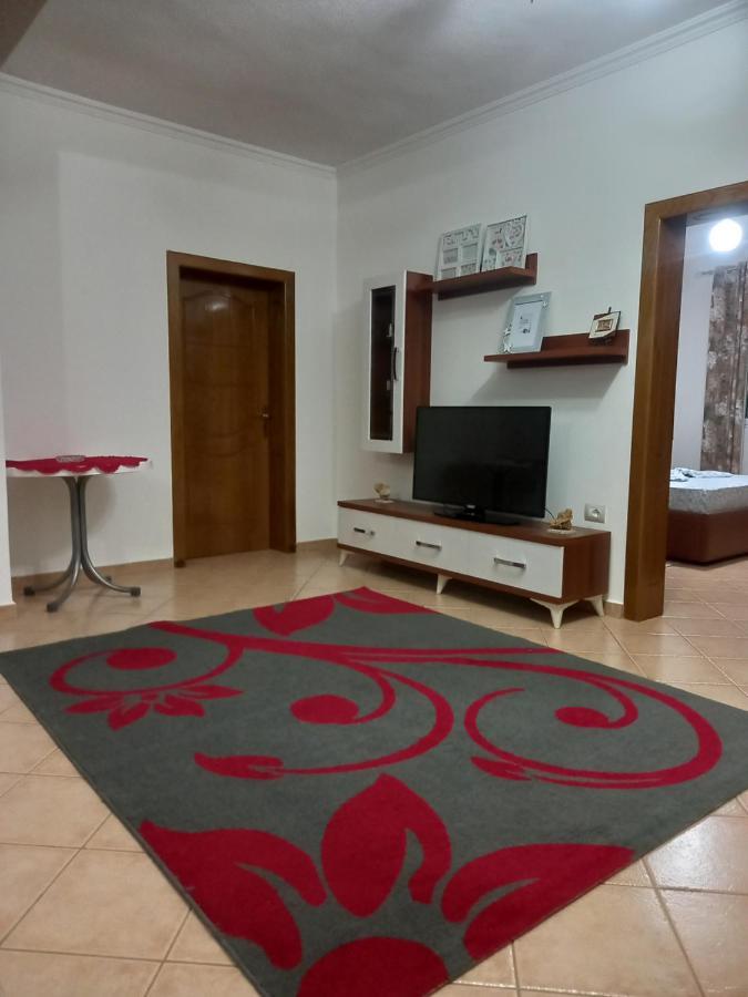 Villa Cerpja Kamez Exteriör bild